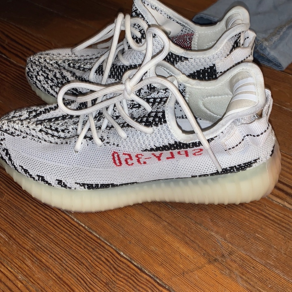 yeezy 350 white